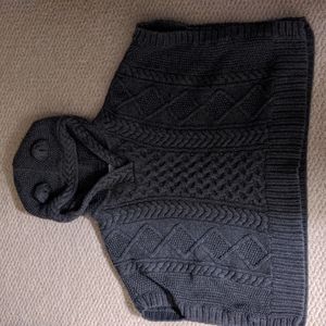 Gap Kids cable knit poncho sweater with hoodie size 5